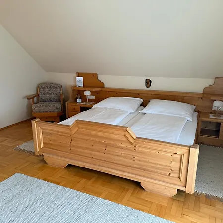 Haus Am Ring Villa *